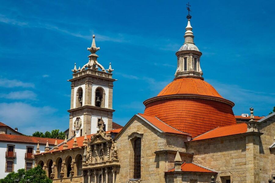 From Porto: Full-Day Douro Valley Trip - One hour on the Douro River from Pinhão