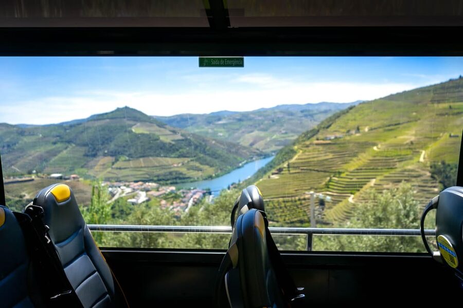 From Porto: Full-Day Douro Valley & Wine Tour with Lunch - Key details that shape the day
