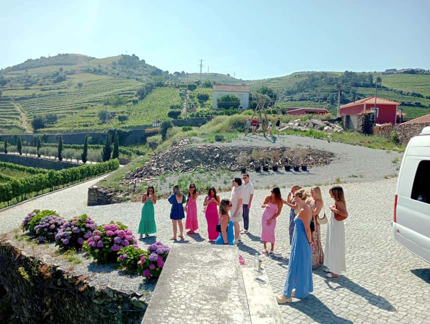 From Porto: Premium Douro Valley 4 Vineyards Tour with Lunch - Is $200 a fair price?