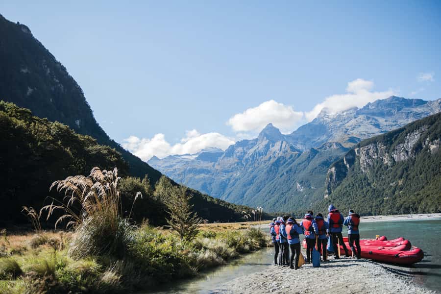 From Queenstown: Dart River Canoe & Jet Boat Day Trip - Two and a half hours in a Funyak