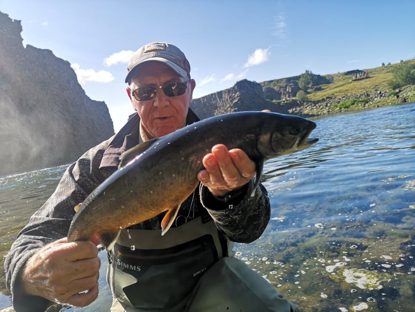 From Reykjavik: Lake and River Fishing Tour - From Reykjavik to Thingvellir and the fishing grounds