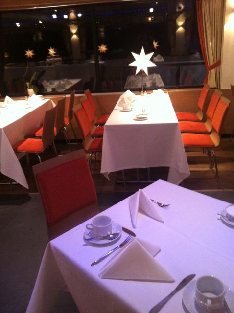 From Rüdesheim: 2-hour Christmas Boat Tour on the Rhine - A Christmas cruise with a Rhine view
