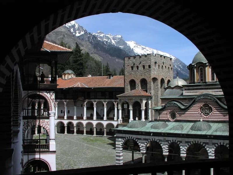 From Sofia: Struma River Rafting and Rila Monastery Visit - Getting ready for 90 minutes on the water