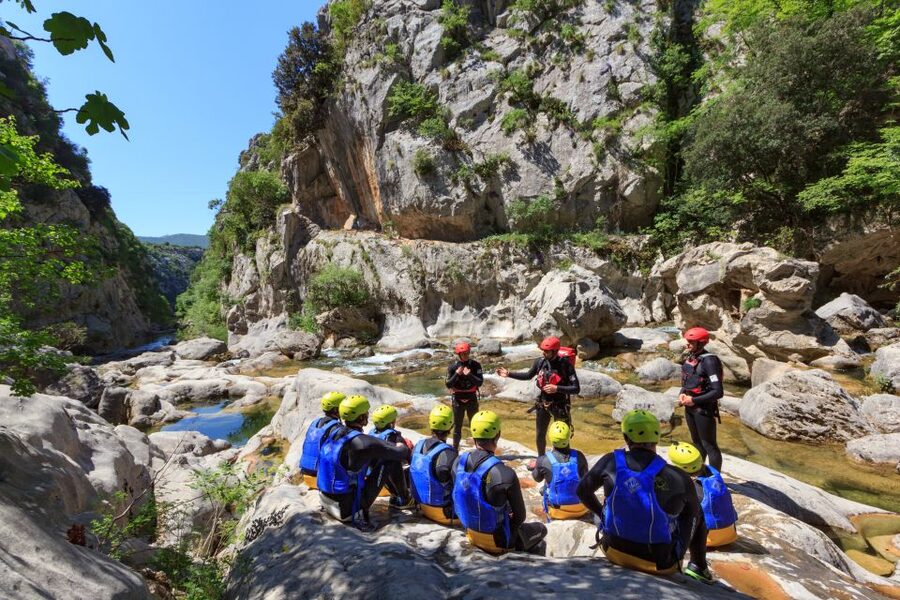 From Split or Zadvarje: Cetina River Canyoning - Swimming through clear pools and narrow rock passages