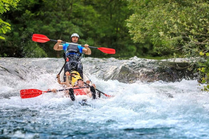 From Split/Šestanovac: Whitewater Rafting on Cetina River - The guide team makes the difference