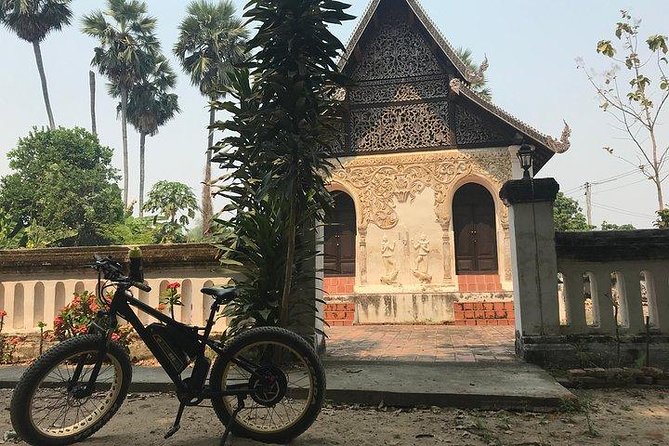 Full-day E-bike Countryside and Nam Phrae (flat-hilly, GUIDED) - Hang Dong and the smaller stops