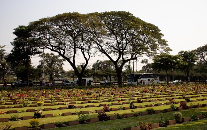Full-Day Kanchanaburi River Kwai & Death Railway Private Tour - Kanchanaburi War Cemetery: a quiet beginning