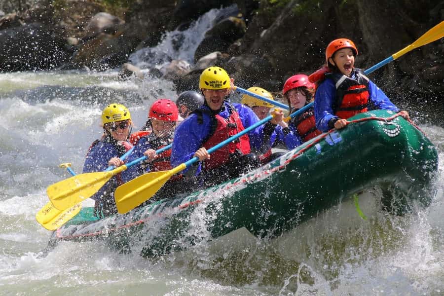 Gallatin Gateway: Rafting Trip on the Gallatin River (I-III) - Why the Gallatin River works for a first rafting trip