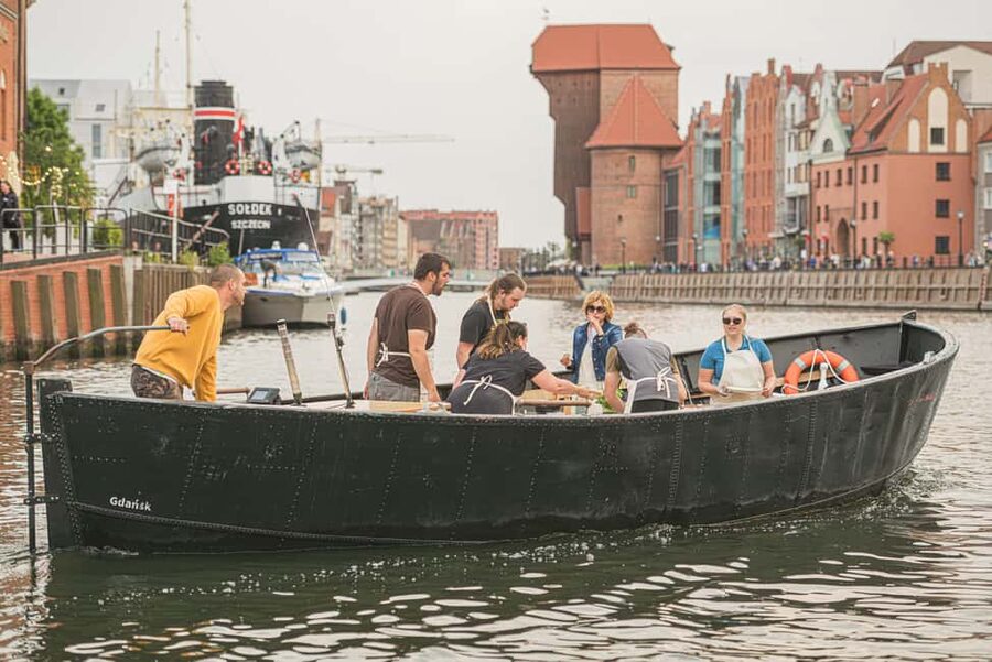 Gdańsk: Motława River Cruise with Pierogi Tasting - Who Should Book This Cruise?