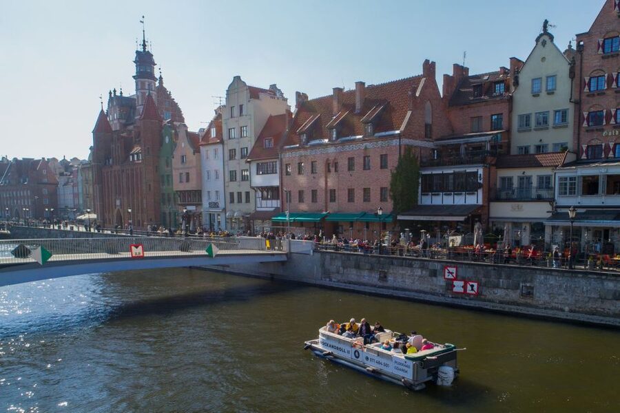 Gdańsk: Motlawa River Sightseeing Catamaran Cruise - Brabank, Polish Hook, and the modern waterfront
