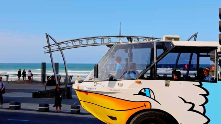 Gold Coast: 1-Hour Land and Water Duck Tour - Key points at a glance