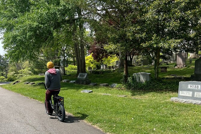 Guided Asheville E-bike Tour of River Arts, Mountains and Murals - Riverside Cemetery and Asheville’s literary past