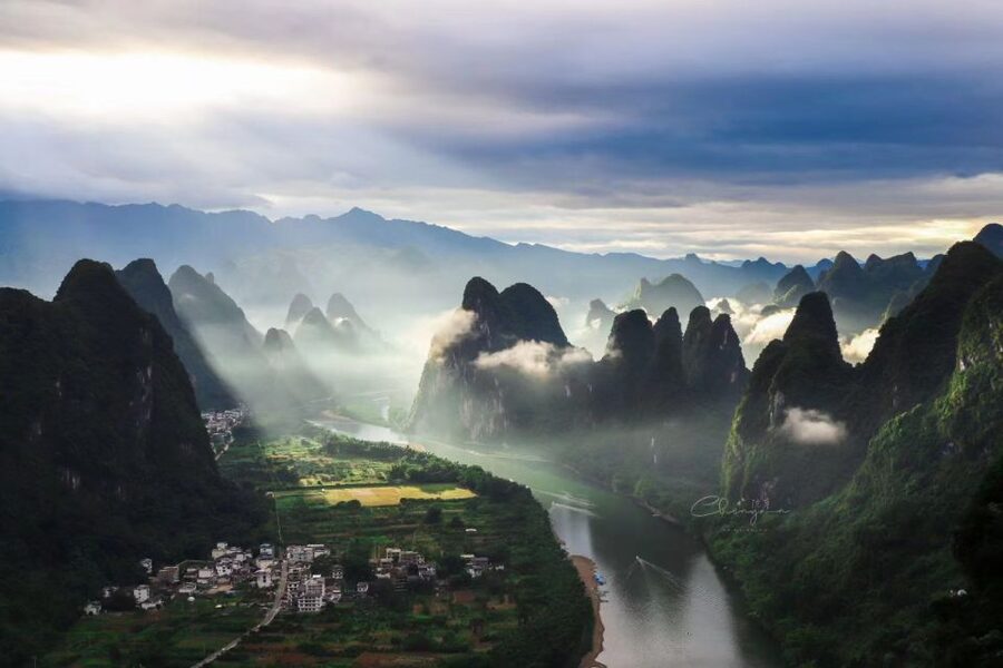 Guilin: Li River Cruise with Buffalo and Tour of Yangshuo - Should You Book It?