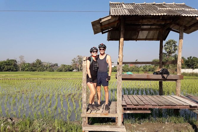 Half-day E-bike Countryside and rice paddies (flat land, GUIDED) - Food, water, and the return to base