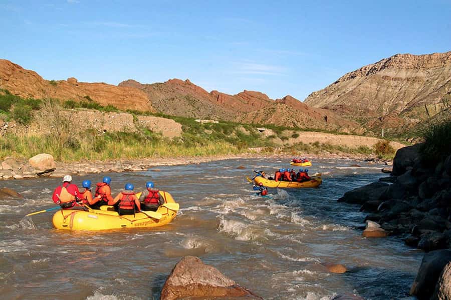 Half Day Rafting Mendoza River - Lunch at the Parador and the Long Wait Home