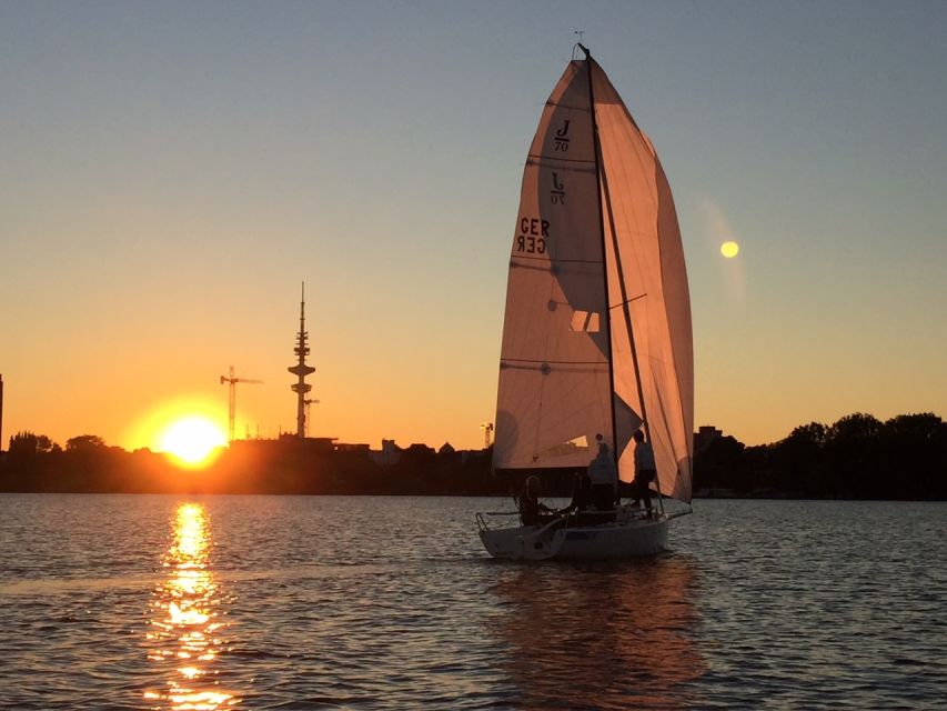 Hamburg: Alster River Sailboat Tour with Sundowner - Key points to know before sailing