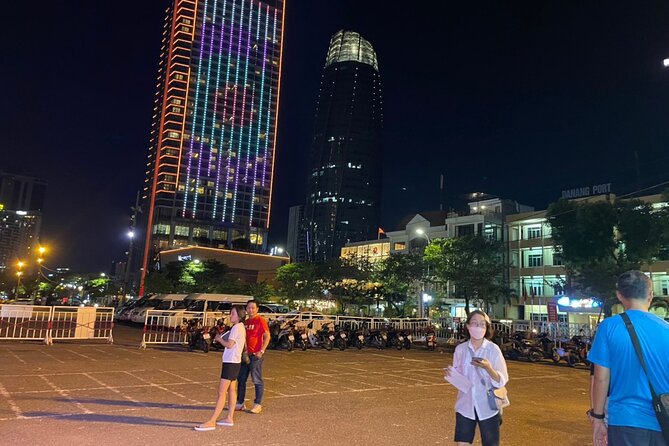 Han River by Night: Boat Trip Experience in Da Nang city, Vietnam - Why the 20:30 Dragon Bridge show matters