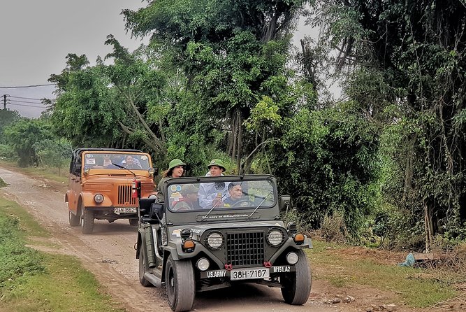 Hanoi Jeep Tour: Red River Countryside Culture & Daily Life - What the Guides Add to the Ride