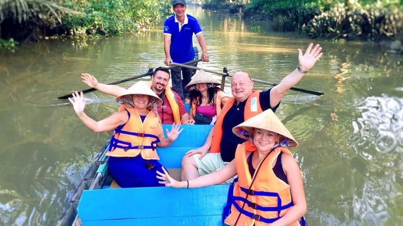 HCM: 2-Day Mekong Floating Market with Cooking & Bike Ride - Guides, group rhythm, and organization