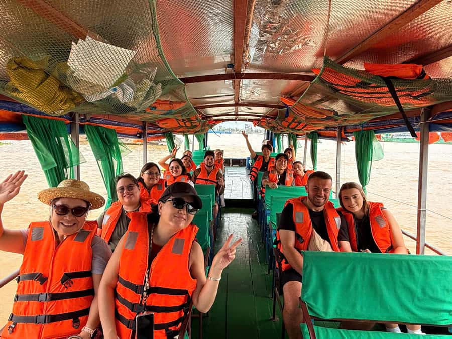 HCM: Authentic Mekong Delta - Boat, TukTuk, Khot Cake Making - Cruising the Mekong by motorboat and rowing boat