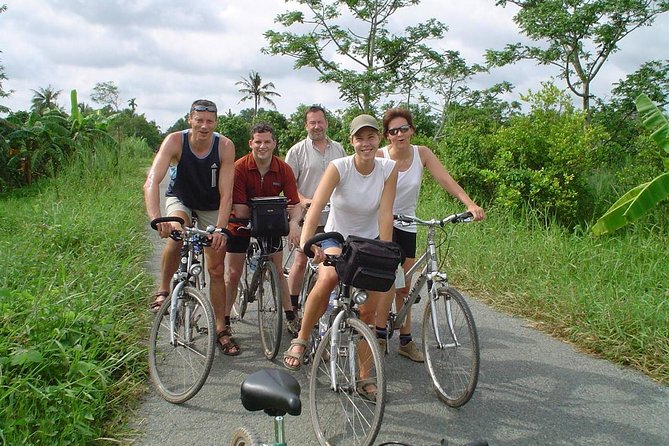 HCM:Mekong Delta Boat,Khotcake cooking Coconut Village,SmallGroup - Vinh Trang Pagoda and the luxury option