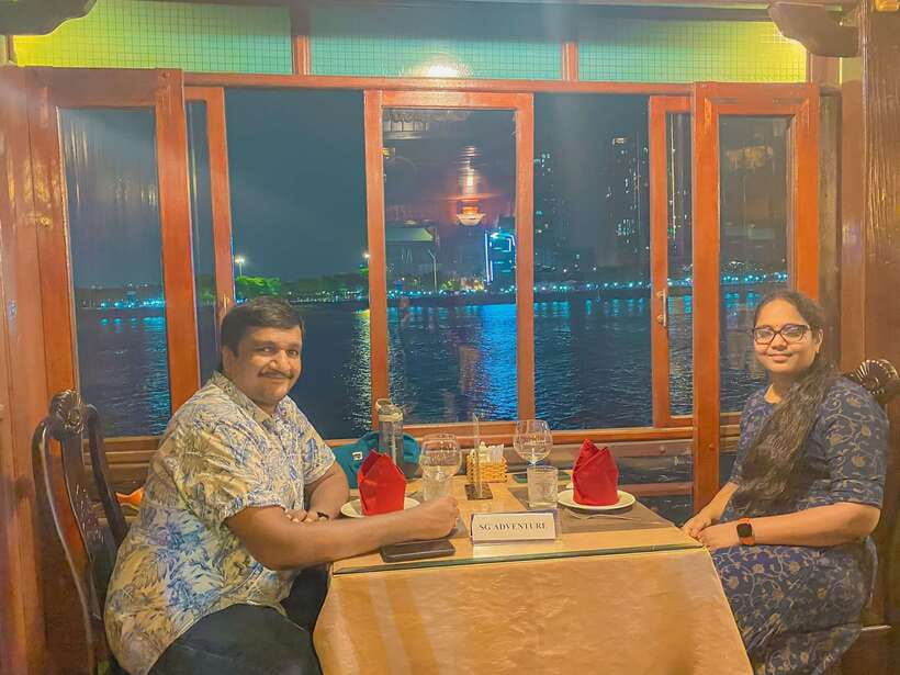 HCM: Saigon River Dinner Cruise - The evening schedule from 6:30 to 9:30 PM