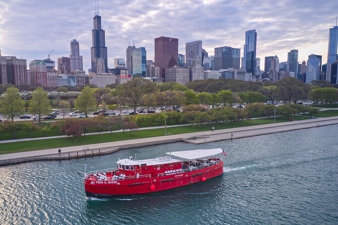 Historical and Architectural Chicago Fireboat River & Lake Cruise - Starting at the lakefront on North Lakeshore Drive