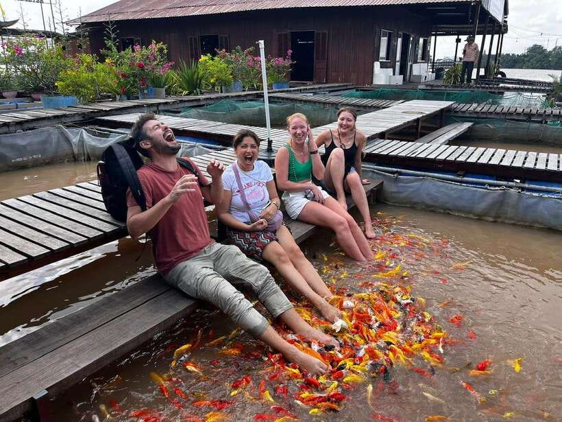 Ho Chi Minh: 1-Day Mekong Delta Tour-Floating Market & Islet - From rice vermicelli to freshly peeled pineapple