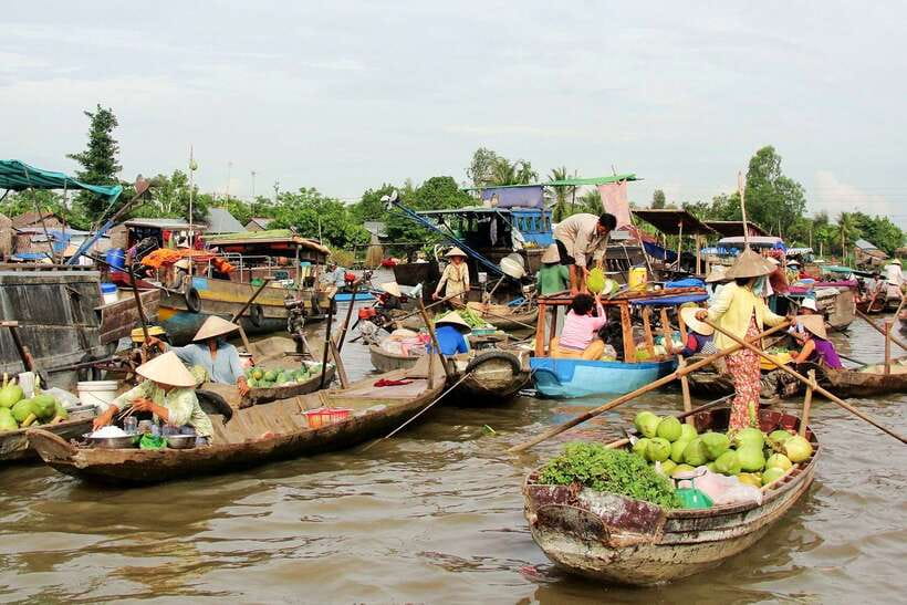 Ho Chi Minh: 3-Day Mekong Delta & Optional Exit to PhnomPenh - Lunch, cooking, cycling, and Ba Kiet’s house