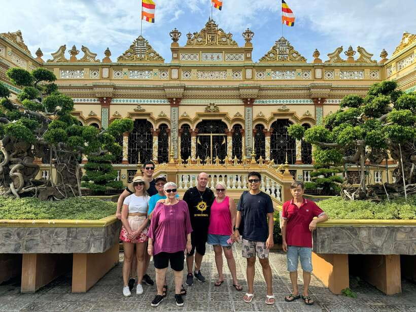 Ho Chi Minh City: 2-Day Bike & Kayak Mekong Delta Tour - Vinh Trang Pagoda and the classic Mekong stops