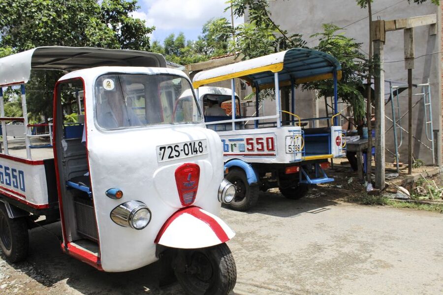 Ho Chi Minh City: Discover Mekong Delta & Coconut Village - A sampan through the coconut canals