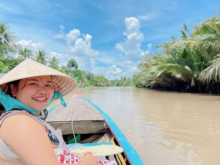 Ho Chi Minh City: Discover Mekong Delta & Coconut Village - Lunch in the delta, including vegan choices