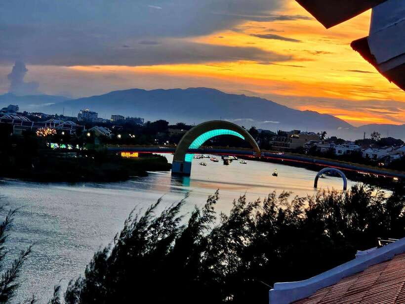 Hoi An: Basket Boat Tour by River Boat and Lantern Release - Should you book the Bay Mau sunset boat tour?