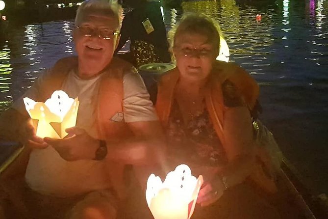Hoi An City -Morning Walking or Afternoon Tour with Boat Ride - Walking through Hoi An Ancient Town