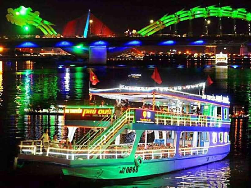 Hoi An/Da Nang: Da Nang Food Tour & Cruise Trip on Han River - Con Market and Han Market: start with the city’s food life