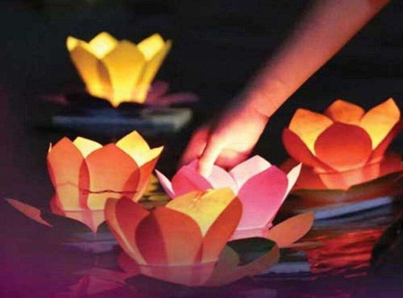 Hoi An: Private night boat Trip & release lantern on river - A Short Ride With a Meaningful Ritual