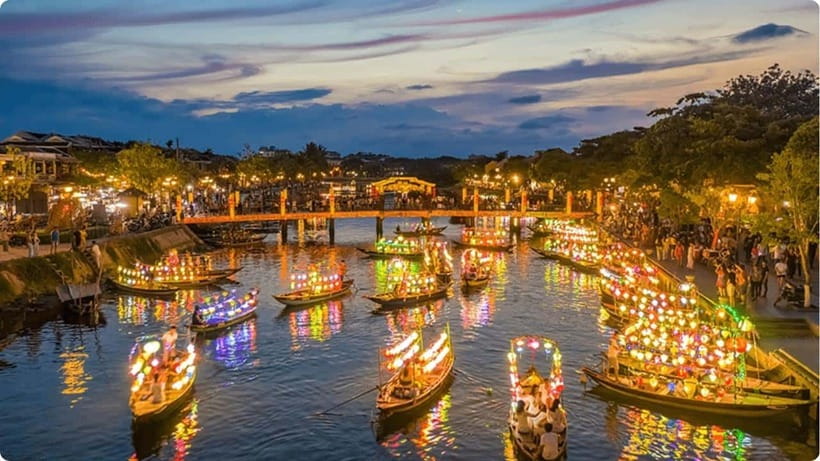 Hoi An: River Lantern Boat Experience with Free 5G eSIM - Seeing Hoi An from the Hoai River