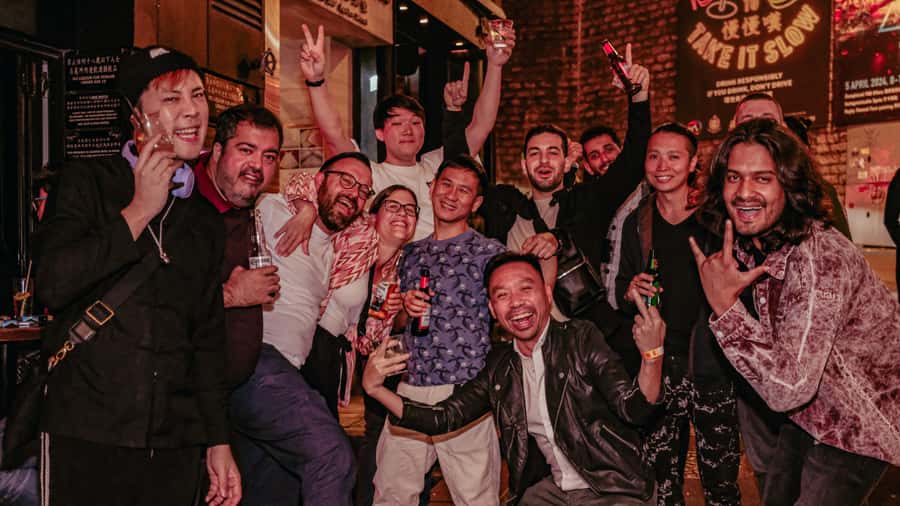 Hong Kong: 3-Hour Lan Kwai Fong Pub Crawl - How much value do you get for $20?