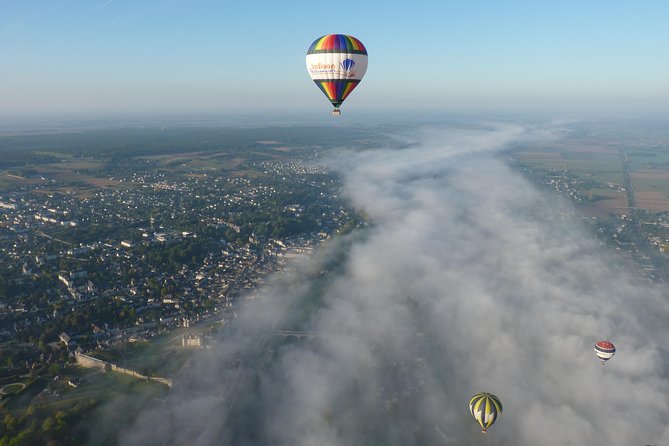 Hot-Air Balloon Ride over the Loire Valley, from Amboise or Chenonceau - The one-hour flight over Amboise and the château country
