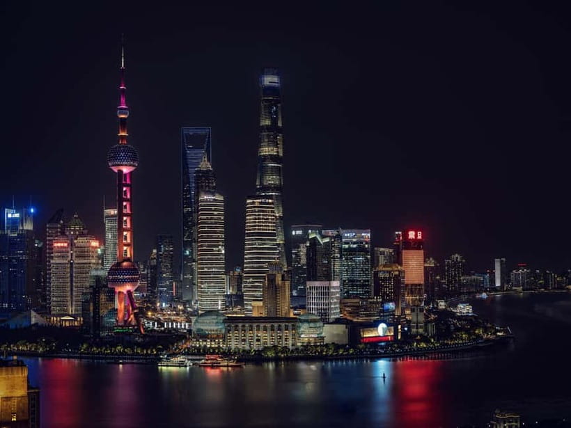 Huangpu Night Cruise: Cozy Vibe & Modern Shanghai Glow - Who should book this cruise?