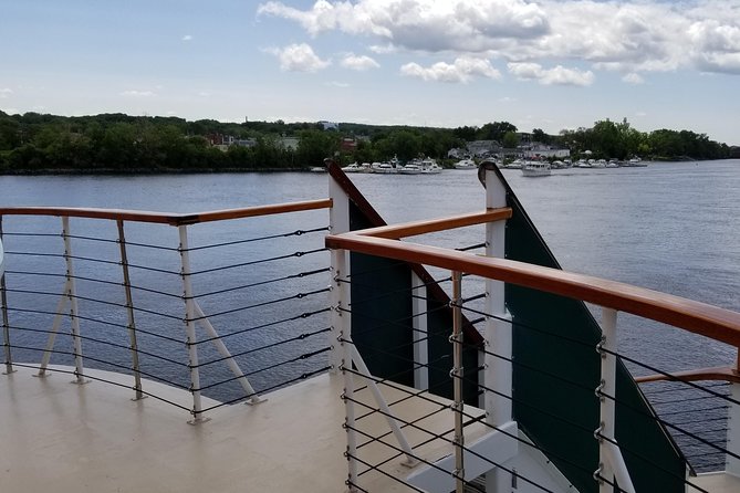 Hudson River Sightseeing Cruise from Albany - The quieter return ride