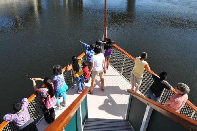 Hudson River Sightseeing Cruise from Albany - Food, drinks, and onboard comfort
