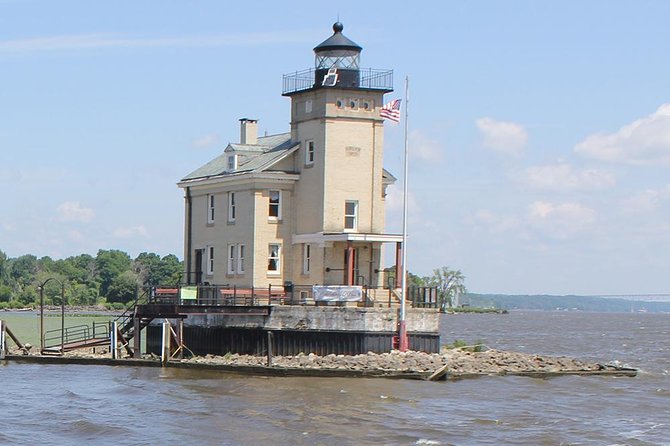 Hudson River Sightseeing Cruise from Kingston - How much does the Kingston cruise offer for $43?