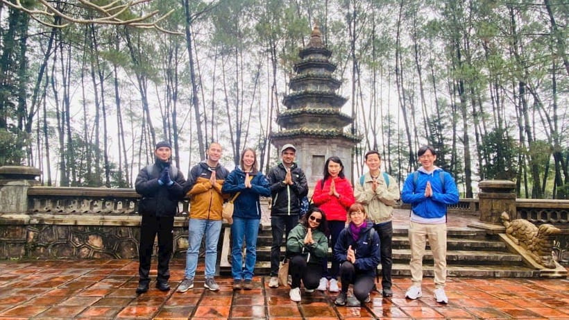 Hue: Dragon Boat, Perfume River, Pagoda & Royal Tomb Tour - Cruising the Perfume River from Toa Kham Wharf