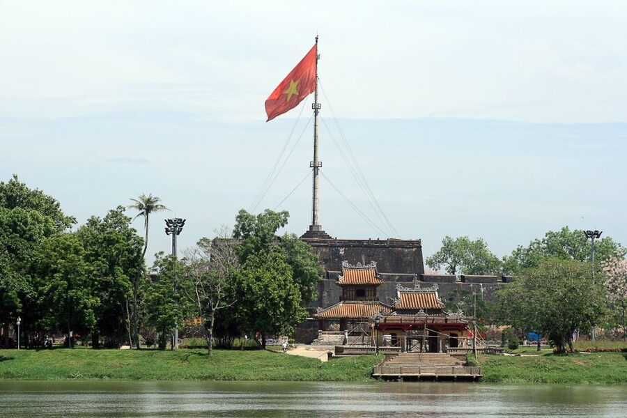 Hue: Sunset Cruise along Perfume River - Why the sunset timing is earlier than you might expect