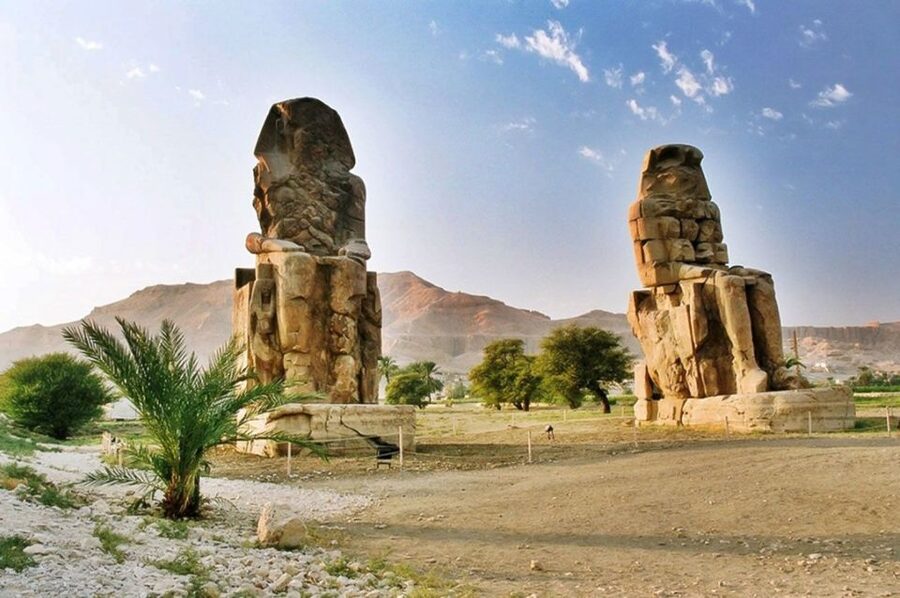 Hurghada: 2-Day Luxor Tour with Hotel, Balloon, & Nile Boat - Hatshepsut and the Colossi of Memnon