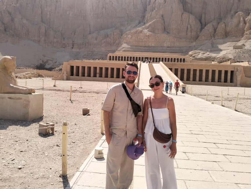 Hurghada: Small Group Day Tour to Luxor with Nile Boat - The optional Nile crossing