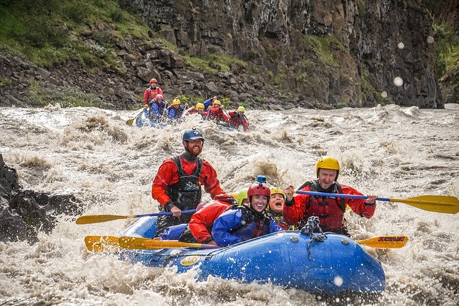 Iceland’s Top Grade 4 Rafting – Drysuit, Canyon & Adrenaline - Food in the Middle of a Remote River Day