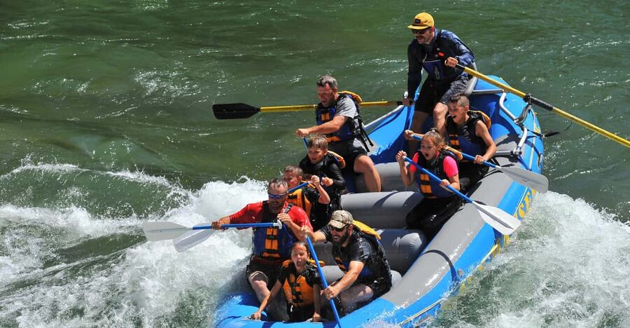 Jackson: 4-Hour Small Boat Snake River Whitewater Rafting - From Jackson Town Square to the Snake River