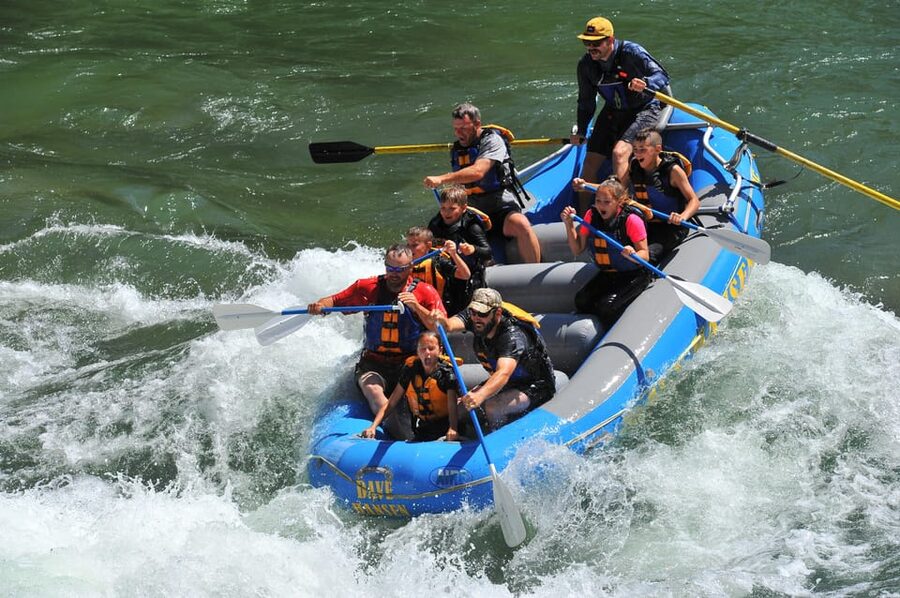 Jackson: 4-Hour Small Boat Snake River Whitewater Rafting - Booking details that affect your plans